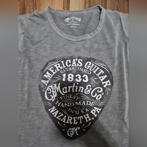 Lucky Brand Mens 2XL Tshirt C.F. Martin & Co. Guitar Pick Gray Doublesided RARE